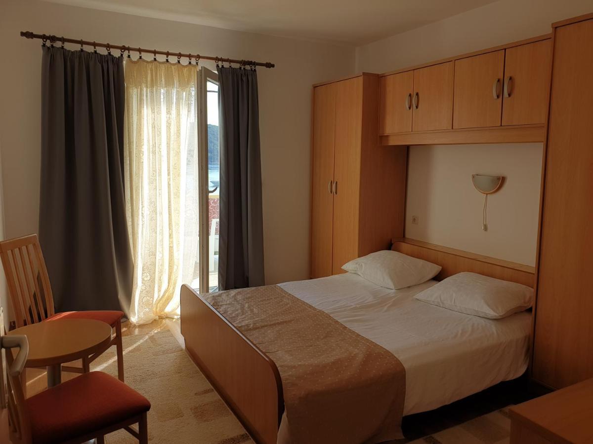Apartmani I Sobe Jusic Rab Town Dış mekan fotoğraf