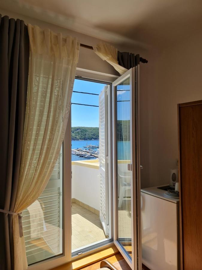 Apartmani I Sobe Jusic Rab Town Dış mekan fotoğraf