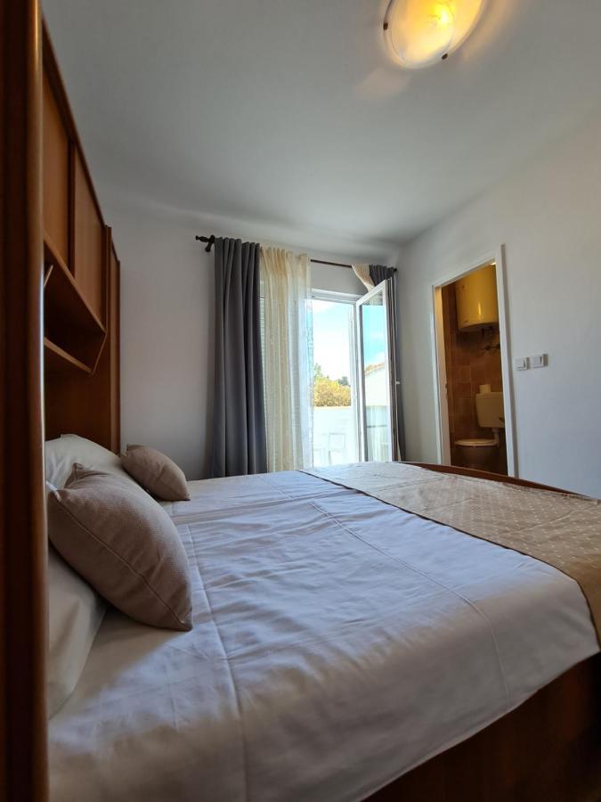 Apartmani I Sobe Jusic Rab Town Dış mekan fotoğraf